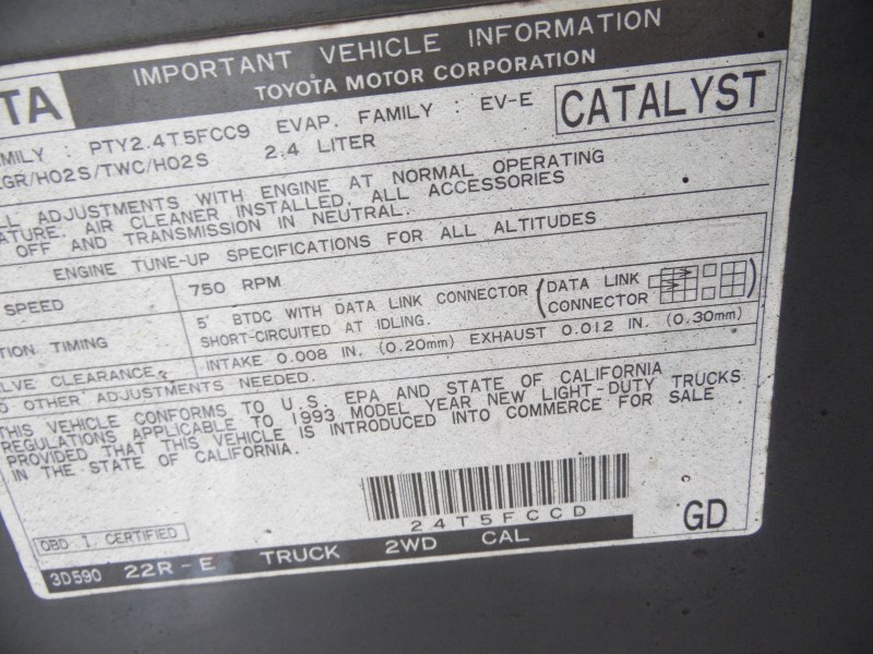 1993 TOYOTA TRUCK GRAY STD 2.4L MT 2WD Z17659